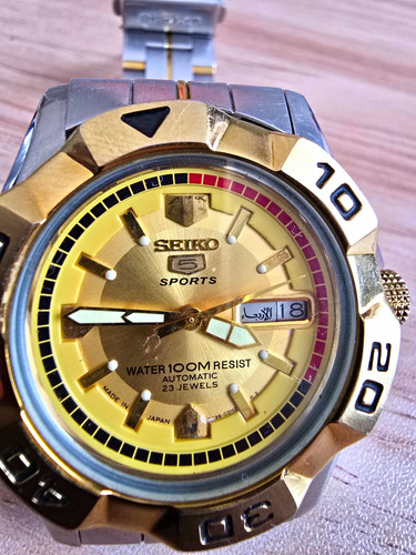 Seiko sports automatic 23 - seiko,