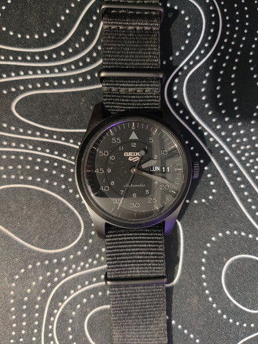Seiko sports men black - 5,