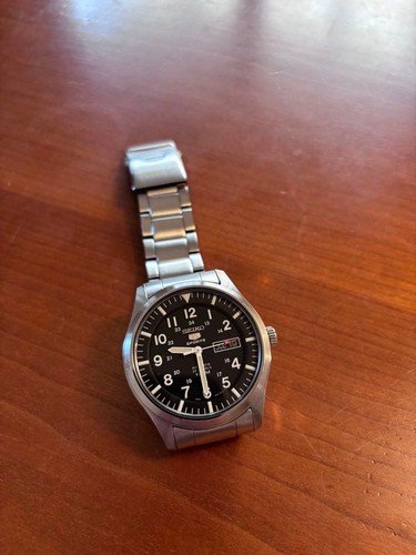 Seiko sports five - 5,