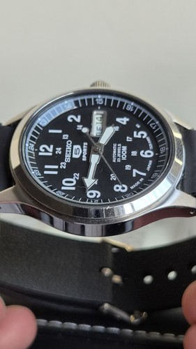 Seiko men sports - men's, 5