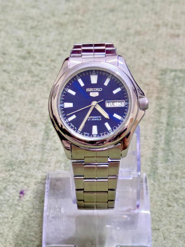 Seiko automatic cal - automatic,