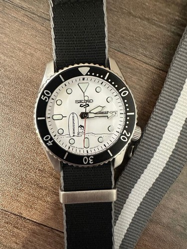 Seiko sports snoopy limited - sports,