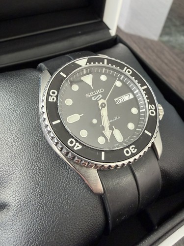Seiko sports srpk29k1 - 5,