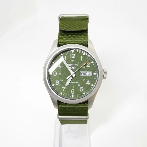 Seiko sports srpg33 - 5,