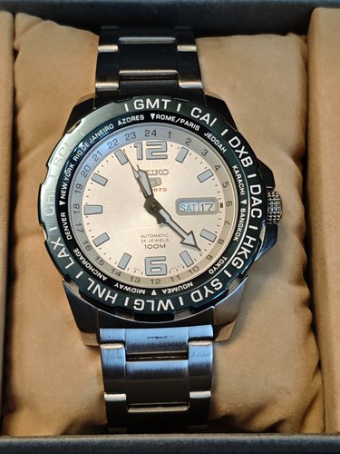 Seiko sports world timer - 5,