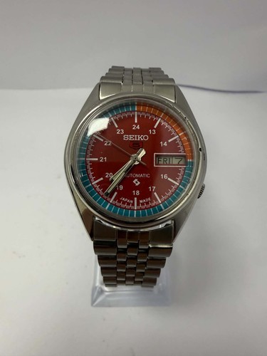 Vintage seiko sports red - seiko,
