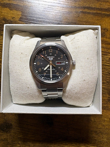 Seiko sports srpg27 - 5,