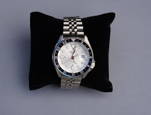 Seiko sports gmt - seiko, 5