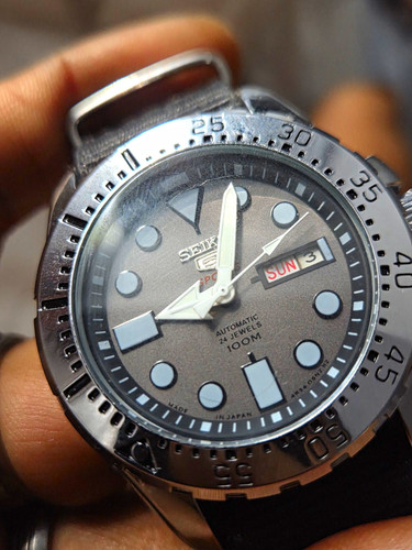 Seiko sports automatic 44mm - sports,