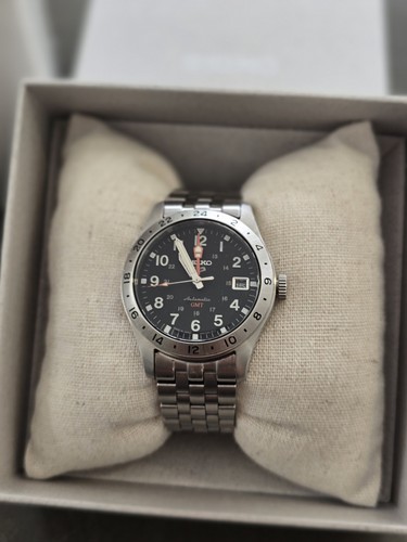 Seiko sports field - seiko, 5
