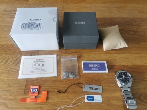 Seiko sports snzj05j1 - 5,