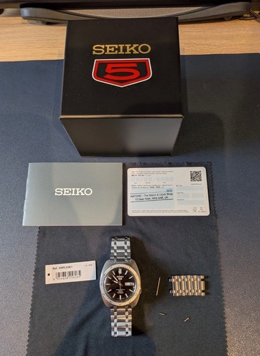 Seiko sports srpl93k1 gene - 5,