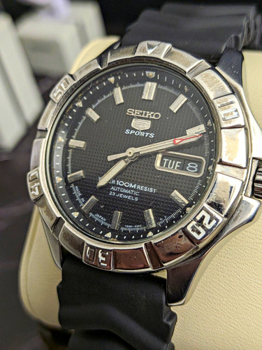 Seiko sports 7s36 - 5,