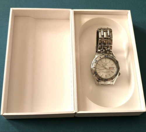 Seiko sports wristwatch - seiko, 5