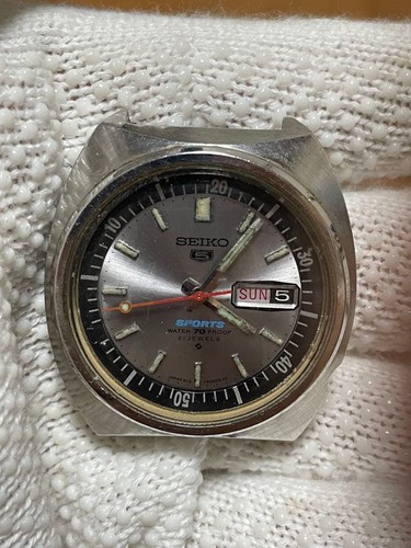 Seiko sports day date - sports,